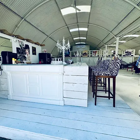 בקתה Avec Piscine אנטיב